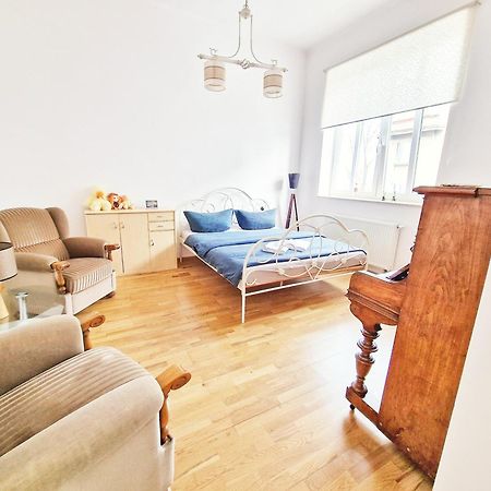Apartament Beatrice Przemysl Exterior photo